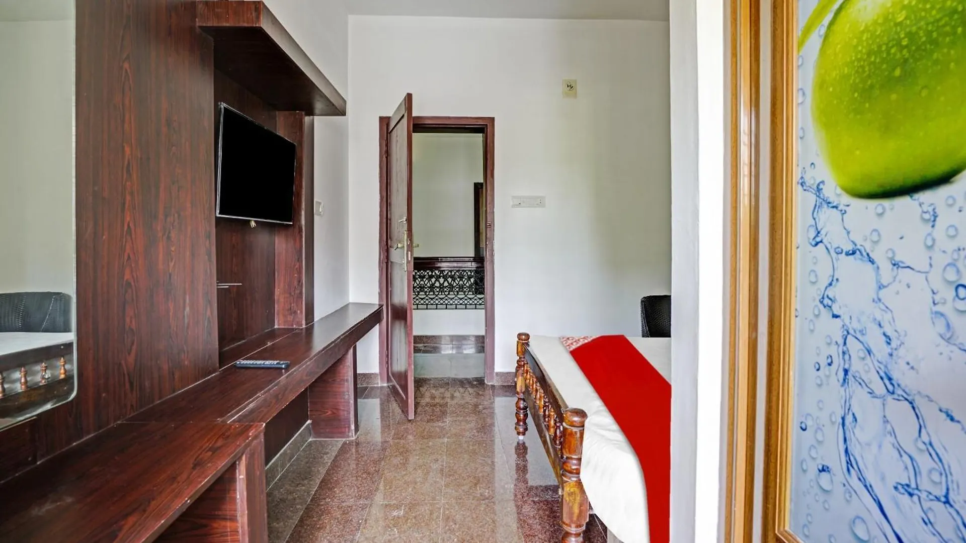 Hotel Live With Alp104 Alappuzha India